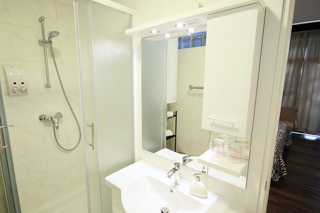 Bed And Breakfast Four Rooms Zadar Værelse billede